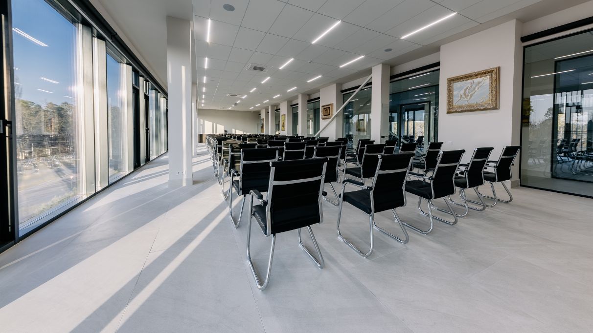 Конференция в курортном комплексе «Маяк» под Киевом – современный комплекс